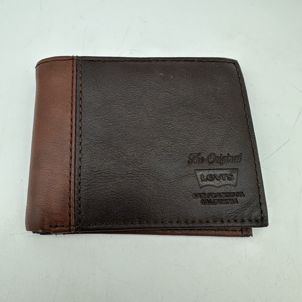 Levi's Leather RFID Wallet Bifold ID Brown And Tan